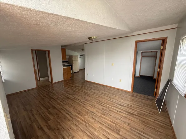 210 South 18th St, 210 S 18th St APT 3, Elwood, IN 46036