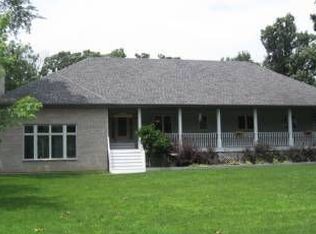 8815 Wildrose Ln, Marengo, IL 60152