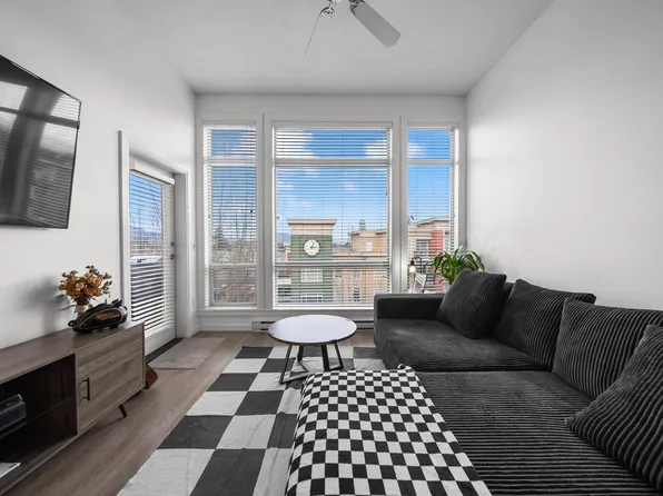 45530 Market Way #408, Chilliwack, BC V2R 0M5