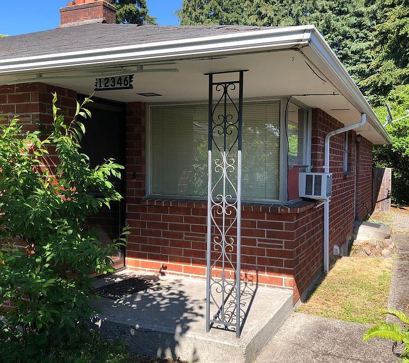 1st image of 12346 14th Ave NE