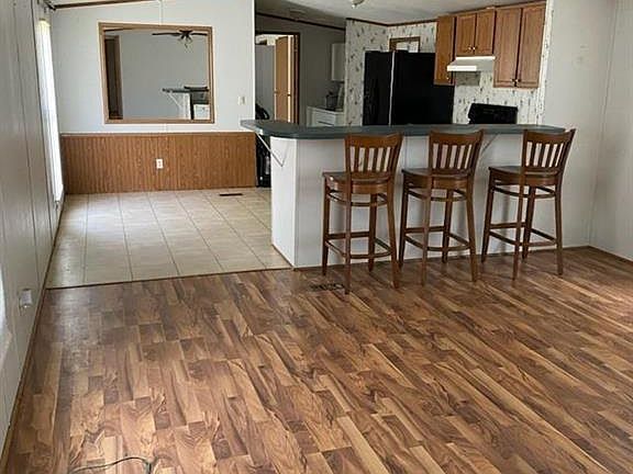 5th image of 1306 Taylor Ave