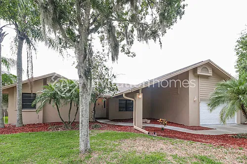 5461 Oakridge Dr Photo 1