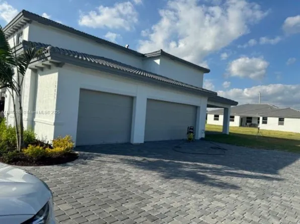19855 SW 321st St, Homestead, FL 33030
