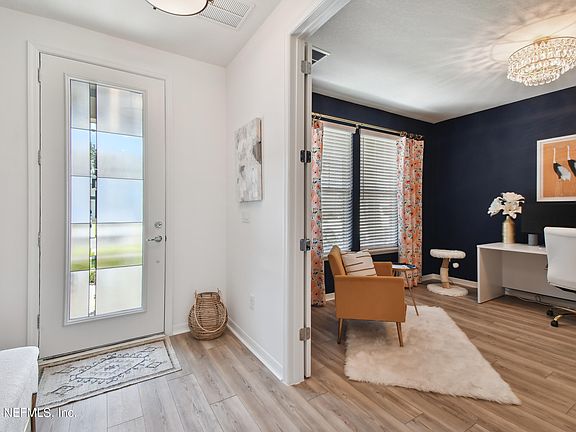 5th image of 41 MYRTLE OAK Court