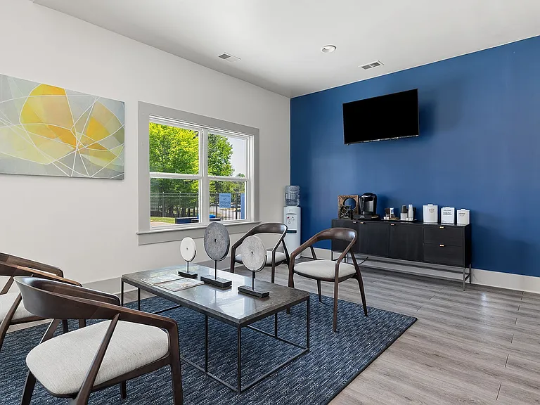 Avana 55Twelve — Photo 40