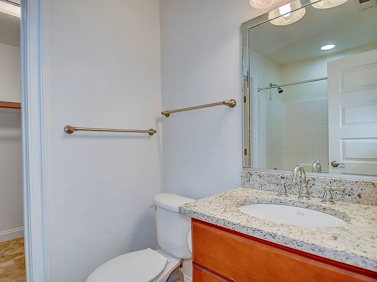 2224 W Berrie Cir — Photo 35