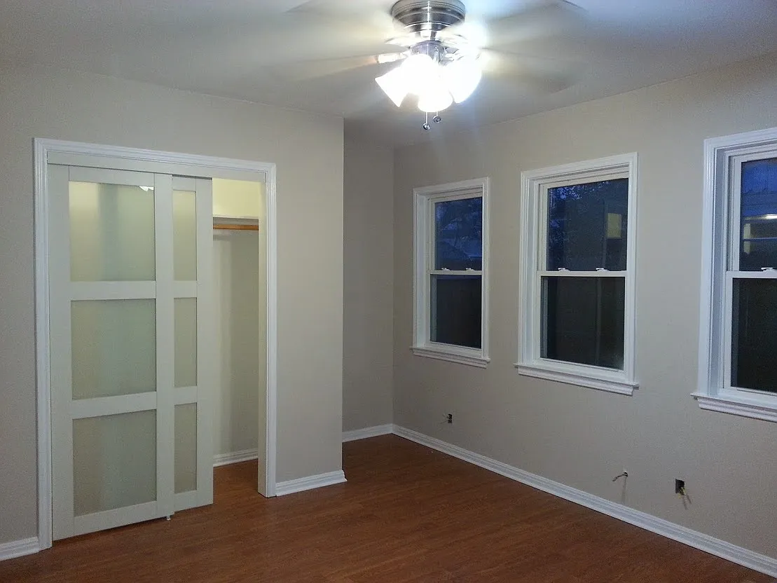 2 bed, 700 sqft, $1,400 — Photo 3