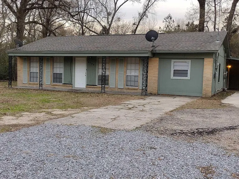 5744 Guice Dr — Photo 1