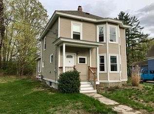 9 Bow St, Townsend, MA 01469