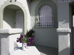 1055 W 81st Pl, Los Angeles, CA 90044