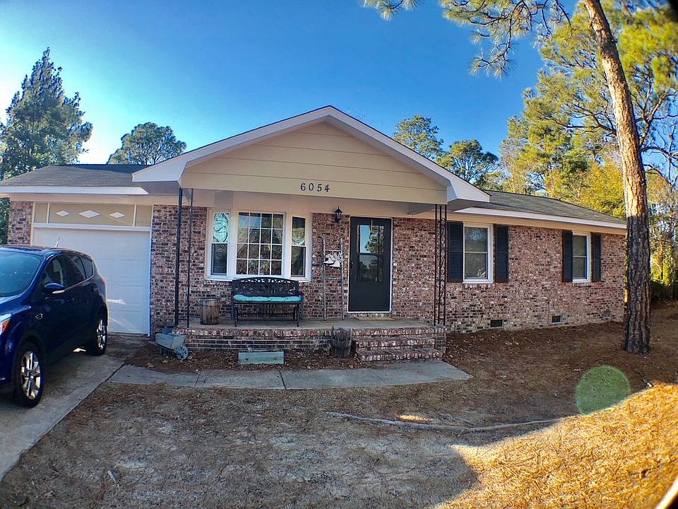 1st image of 6054 Lexington Dr