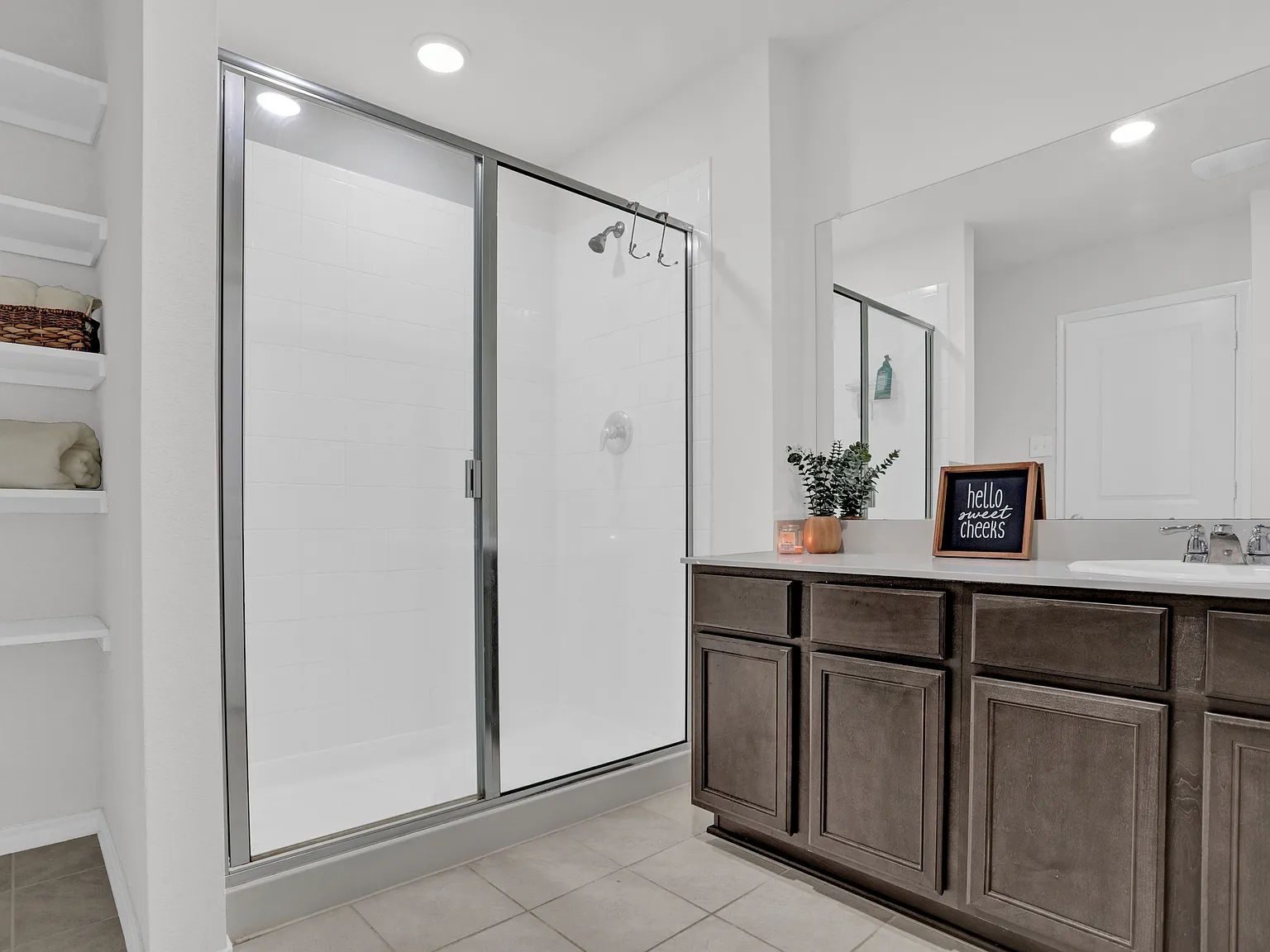 4 bed, 1567 sqft, $2,199 — Photo 4