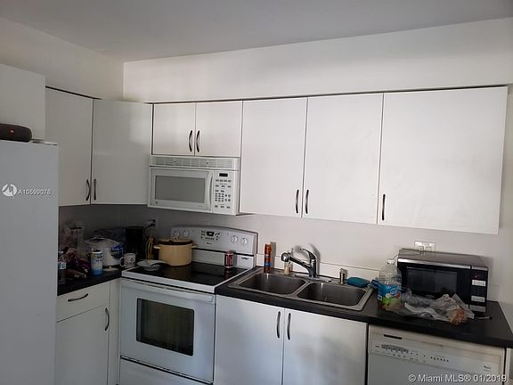 2nd image of 522 N 24th Ave