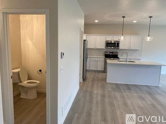 2nd image of 1245 Exchange St #1