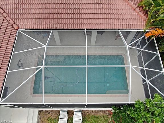 3rd image of 8690 Lakefront Ct