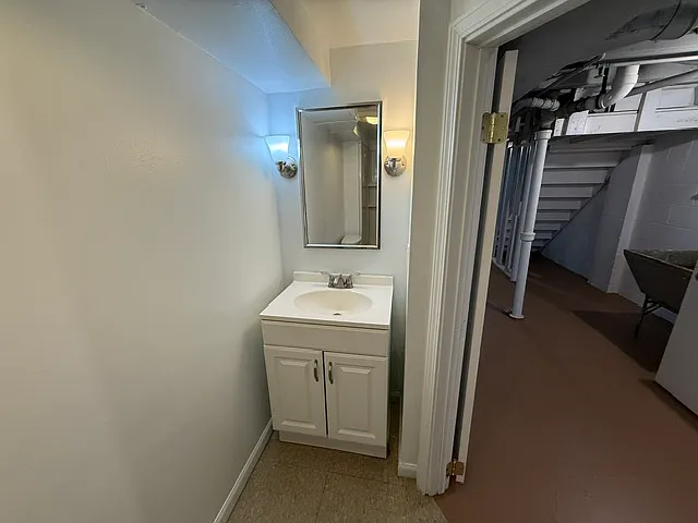 1829 E Granet Ave — Photo 18