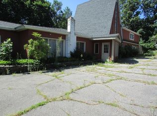 64 Highland Ave, Attleboro, MA 02703