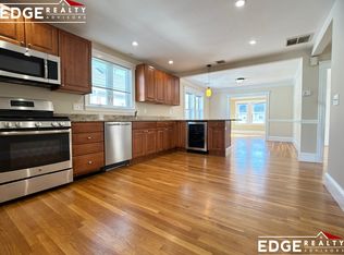 9 Willoughby St #2, Brighton, MA 02135