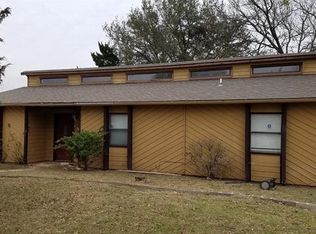 8303 Sigrid Dr, Elgin, TX 78621