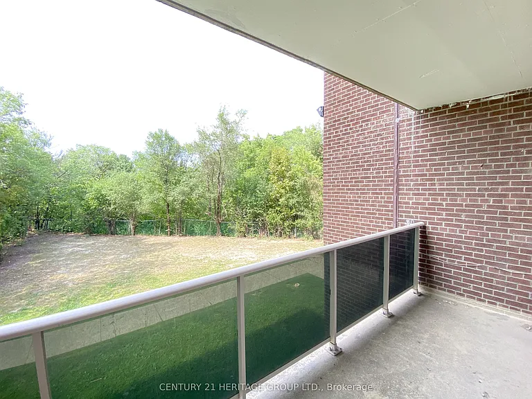 10 Garfella Dr #206 — Photo 5