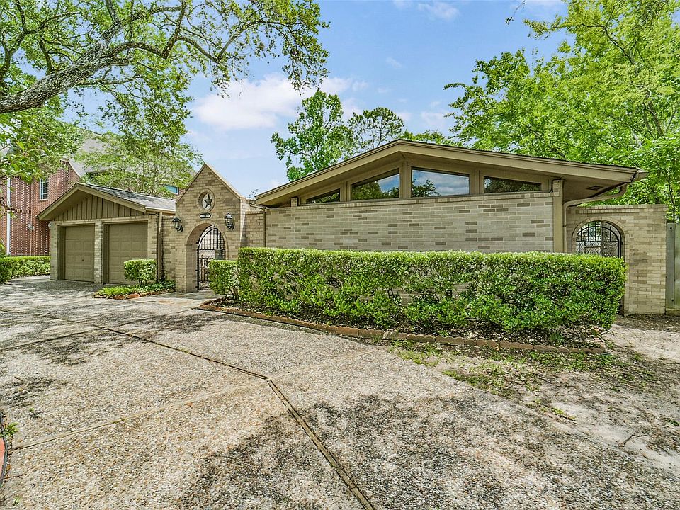 1st image of 5147 Beechnut St