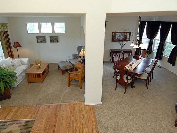 Living Room/Dining Room