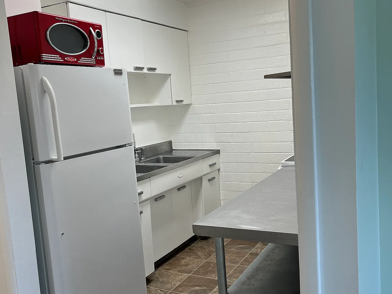 2 bed, 750 sqft, $1,195 — Photo 4