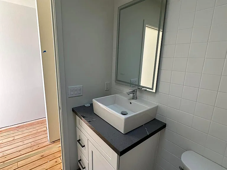 1022 E Polk St #1 — Photo 12