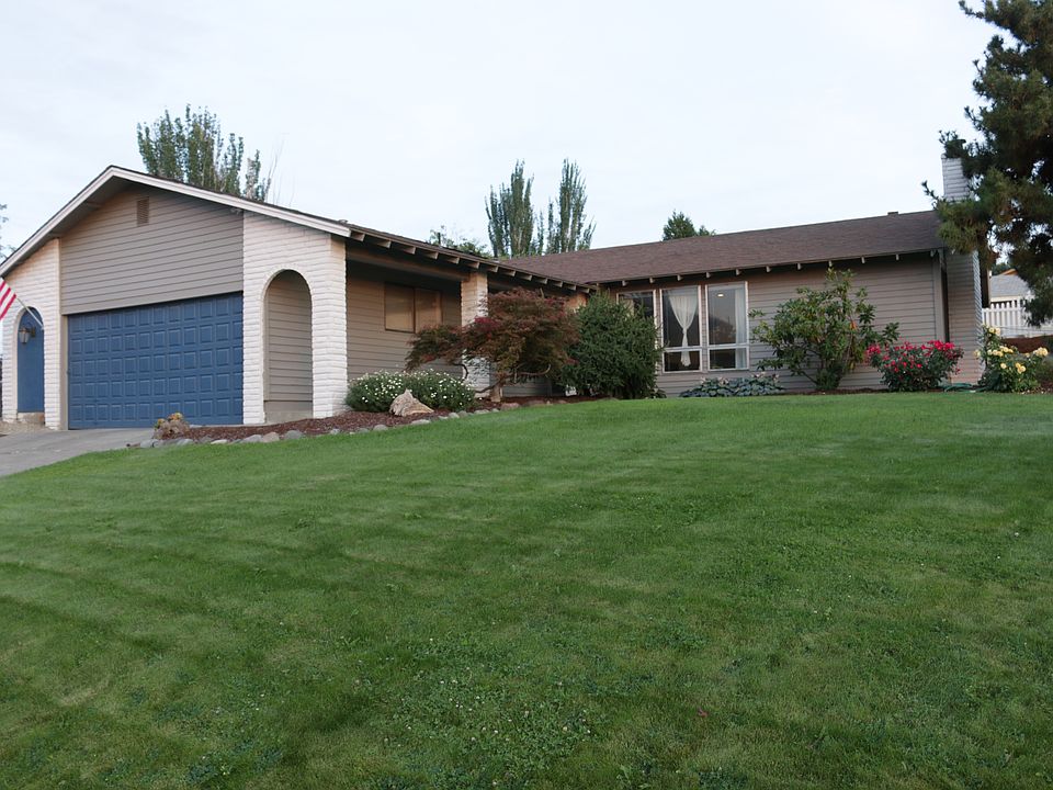 1st image of 805 Dayton Dr