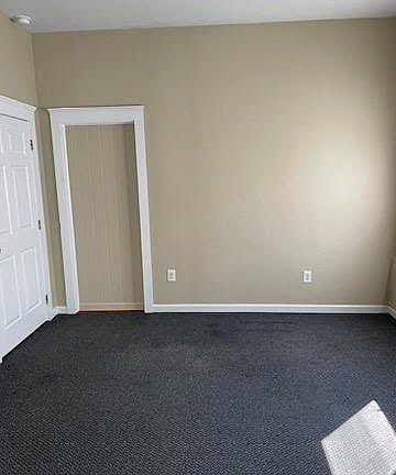 3rd image of 18A Montgomery St #A