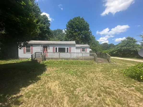 14980 Hall Rd, Ravenna, MI 49451