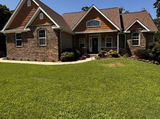 17 Miller Dr, Bella Vista, AR 72715
