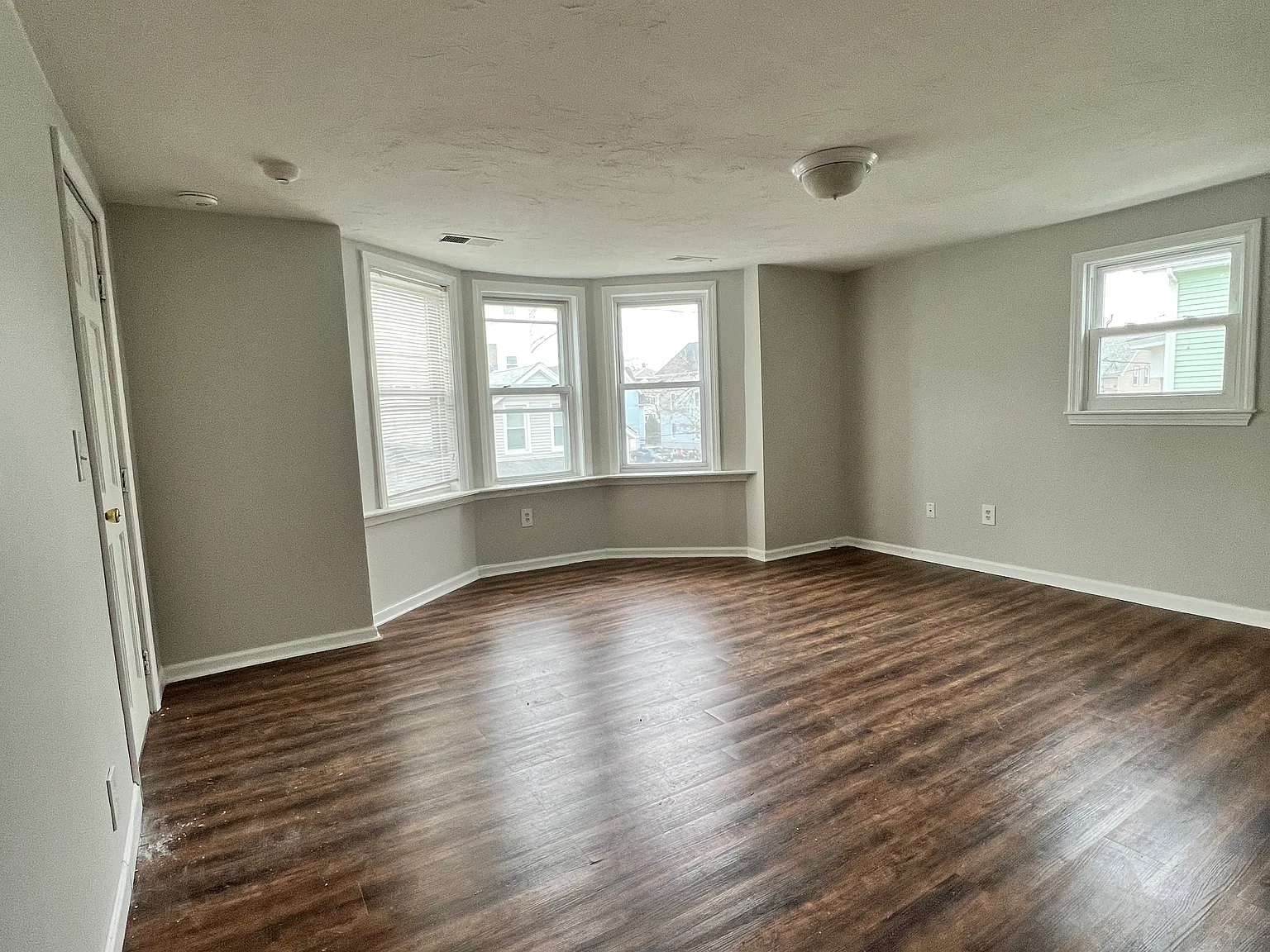 668 Third St. — Photo 1