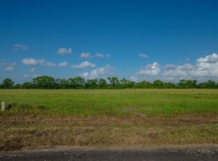168 Brahman Trl, Angleton, TX 77515