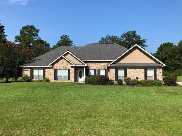 72 Secretariat Dr, Carriere, MS 39426
