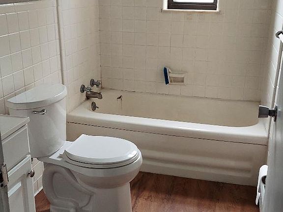 5th image of 17 Ann St APT 2