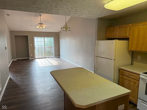 5th image of 4717 Kelvington Dr