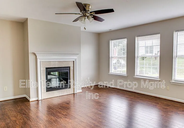 2035 Speedwell Ct — Photo 10