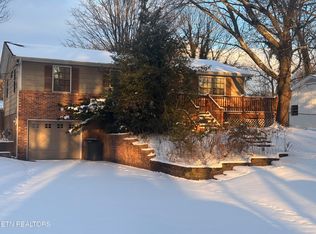 5908 Moore Rd, Knoxville, TN 37920