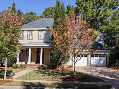 702 Grove Park Ln, Dothan, AL, 36305