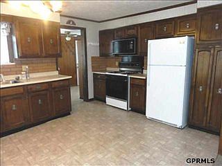 3rd image of 5117 N 14th St E