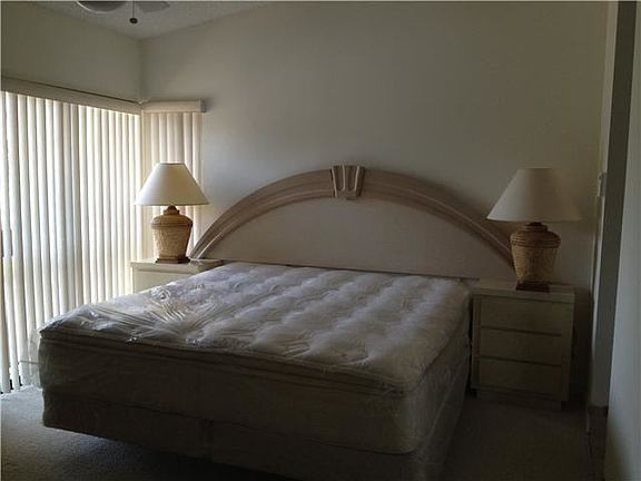 4th image of 2379 SW 15th St APT 120