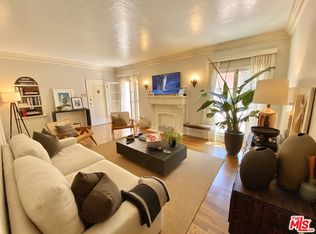 1117 S Orange Grove Ave APT 2, Los Angeles, CA 90019