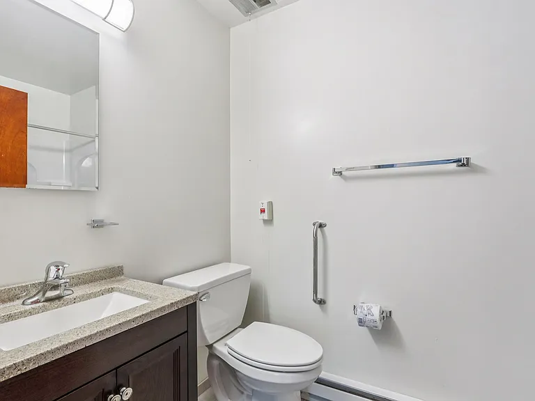 Acacia Lumberton Manor - 62+ Community — Photo 49