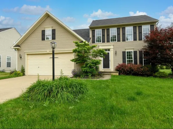 200 Weatherstone Ct, Akron, OH 44321