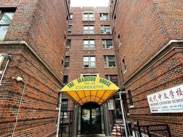 13639 41st Avenue #3C, Flushing, NY 11355