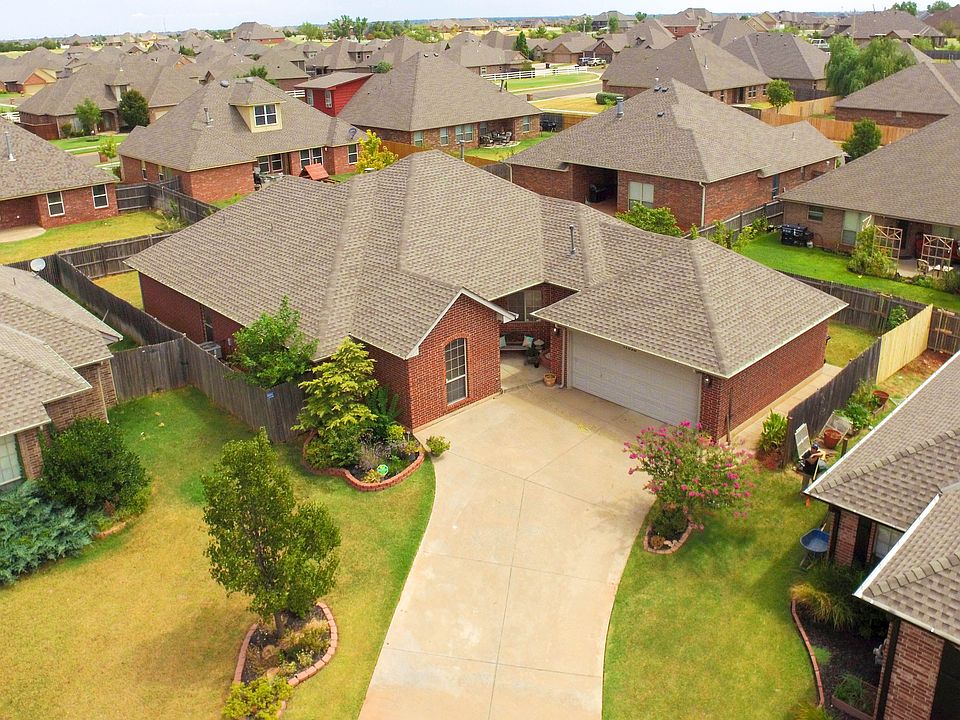 1st image of 17036 Canyonwood Ln