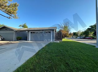 2903 Whittier Ct, Stockton, CA 95207