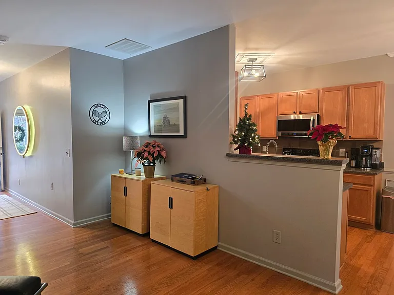 202 Storemont Way — Photo 5