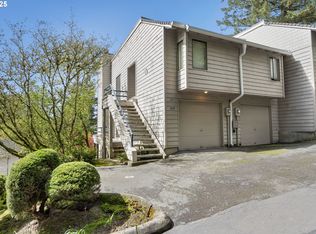 209 Cervantes Cir, Lake Oswego, OR 97035